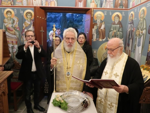 Θυρανοίξια Ιερού Παρεκκλησίου στην Άνδρο 