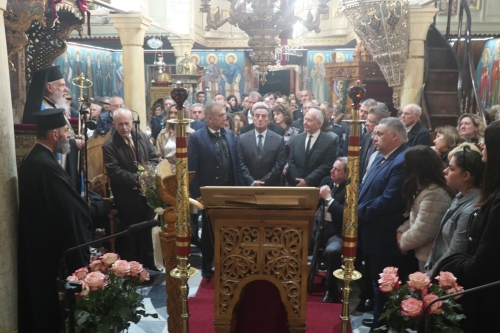 Βροχόεσσα ή Άνδρος τιμά την Προστάτιδά της Παναγία «Θεοσκέπαστη»