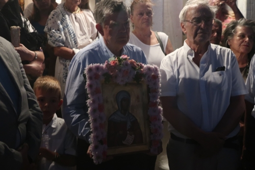 Τρισαρχιερατικός εσπερινός στον Ιερό Ναό Αγίας Αθηνάς στο Ακρωτήρι Σαντορίνης